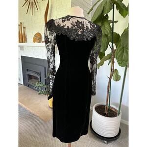Scott McClintock Black Lace Midi Dress